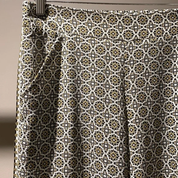 Max Studio designed pants🫶🏻 - Picture 2 of 8